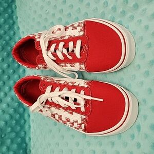 Vans Old Skool Youth Size 6 Sneaker Red & White Checkerboard